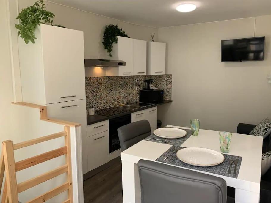 شقة Le Cocon T2 Duplex 24 M2 نيورْ المظهر الخارجي الصورة